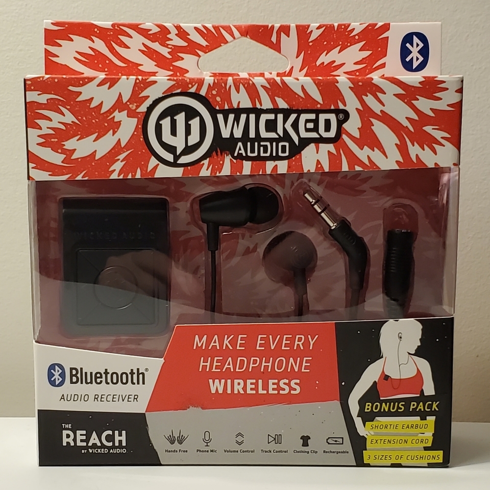 The Reach by Wicked Audio - Bluetooth Audio Receiver - Bonus Pack WI-BTR60